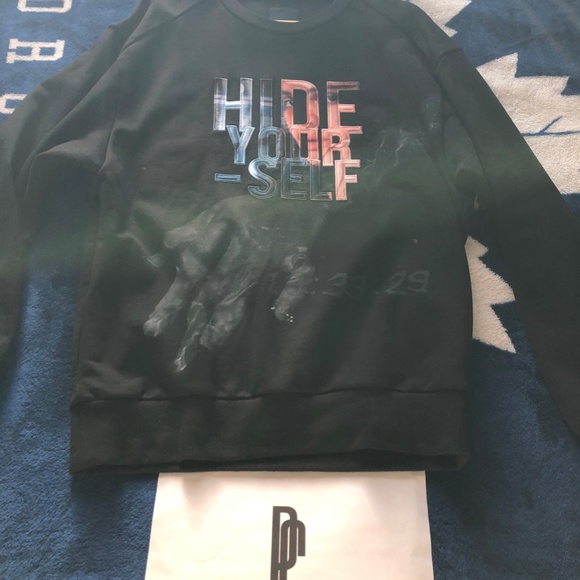 Juun.J "Hide Yourself" Sweatshirt - Picture 2 of 7